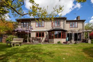 Rear Aspect- click for photo gallery